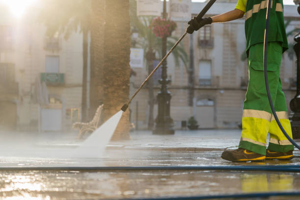 Best Residential Pressure Washing Services  in Hughes Springs, TX